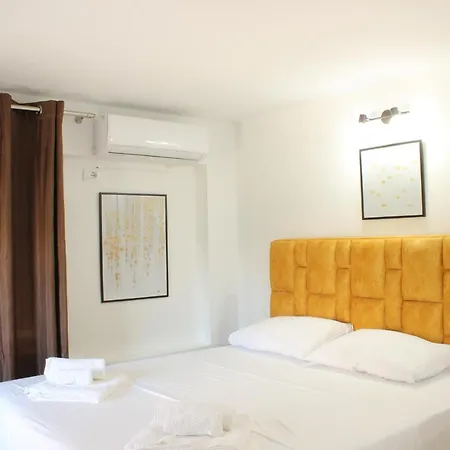 Elite Hotel
